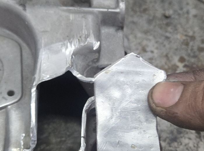 Peça de alumínio fabricada sob medida